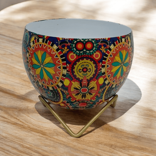 Elegant 13CM Iron Planter on Stand - Durable & Stylish Indoor Décor - plants - express.com