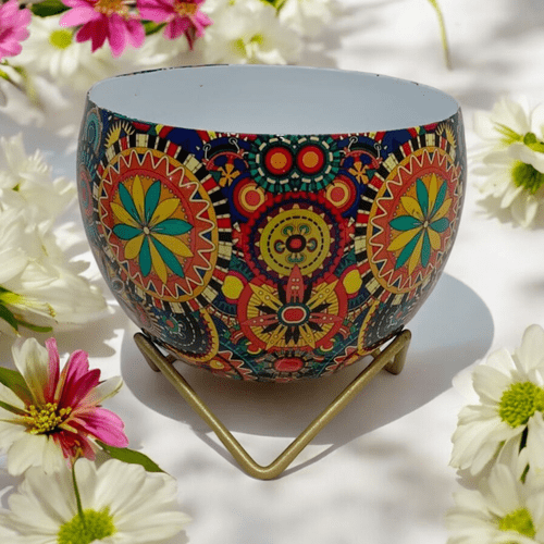 Elegant 13CM Iron Planter on Stand - Durable & Stylish Indoor Décor - plants - express.com