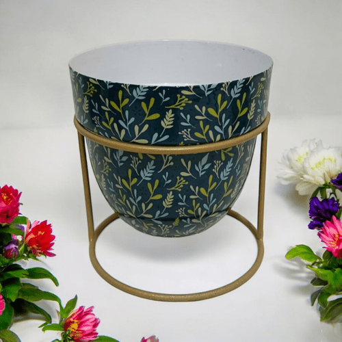 Elegant 13CM Iron Planter on Stand - Durable & Stylish Plant Display - plants - express.com