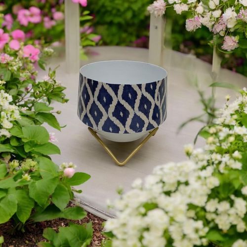 Elegant 13CM Iron Planter on Stand - Perfect for Stylish Indoor Greenery! - plants - express.com