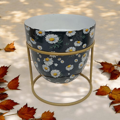 Elegant 13CM Iron Planter on Stand - Stylish and Durable Home Accent - plants - express.com