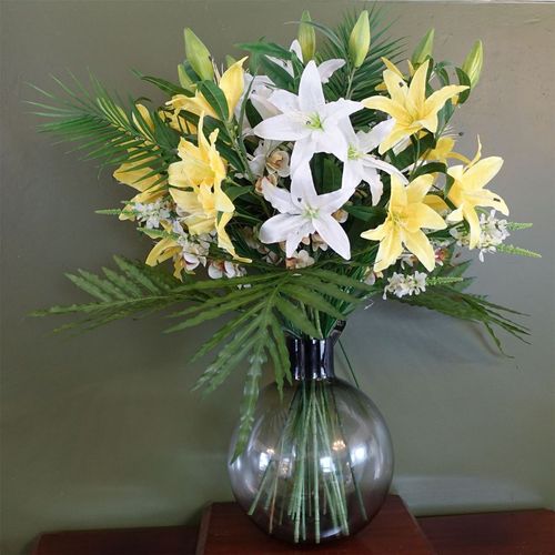 Stunning 40cm Grey Smoke Glass Vase - Oversized Elegance for Any Space! - plants - express.com