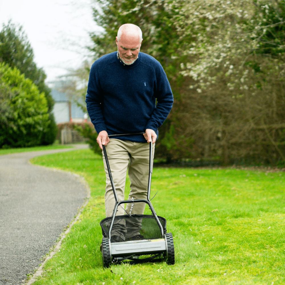 The Handy 30cm (12") Hand Lawnmower - plants - express.com