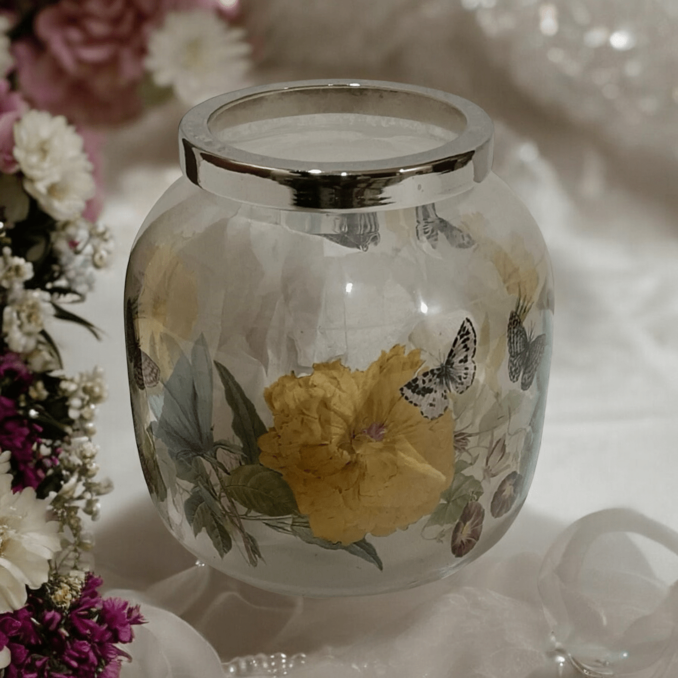 13cm Glass Flower Vase — Sleek Minimalist Table Centerpiece - plants - express.com