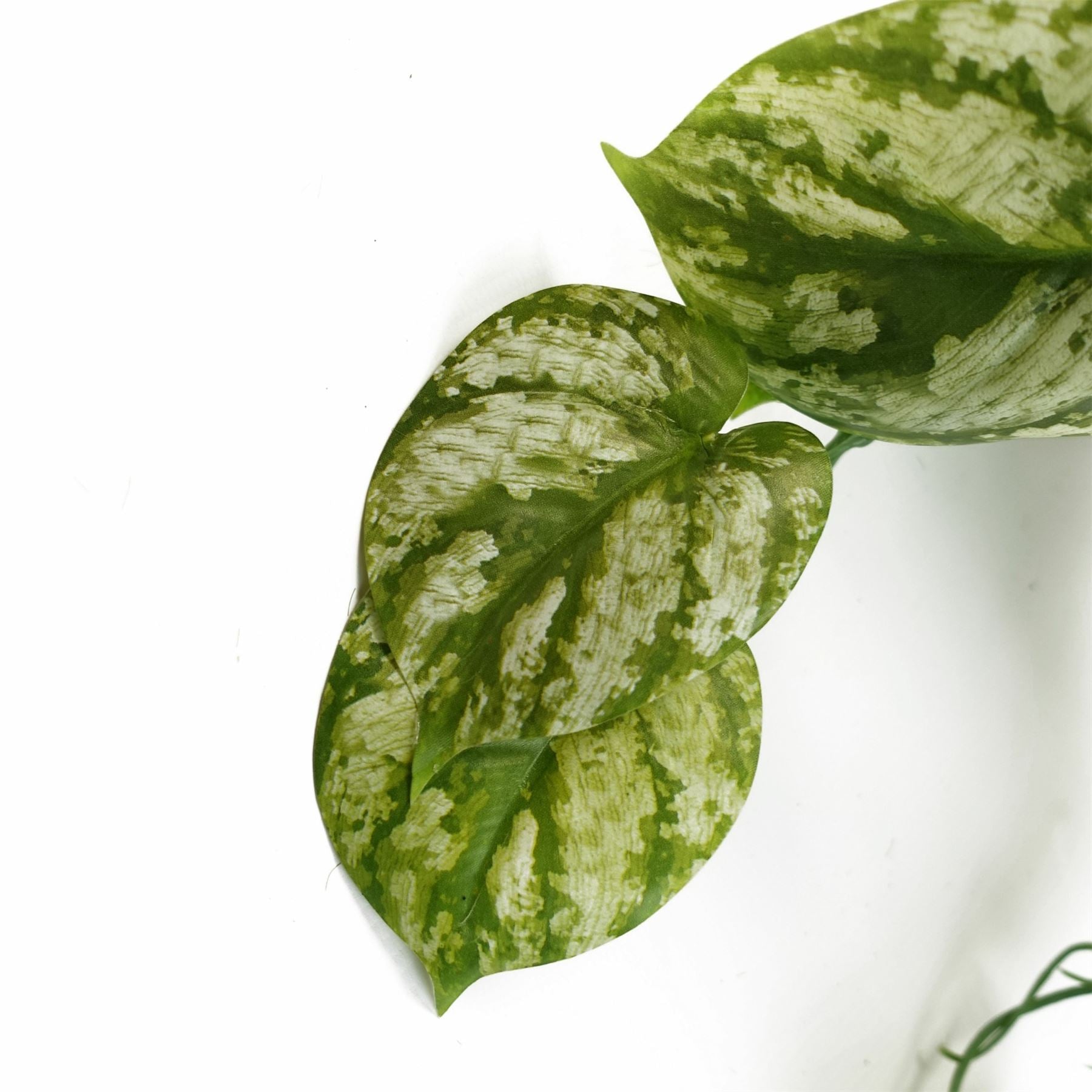 35cm Realistic Trailing Faux Plant – Lifelike Greenery for Stunning Displays! - plants - express.com