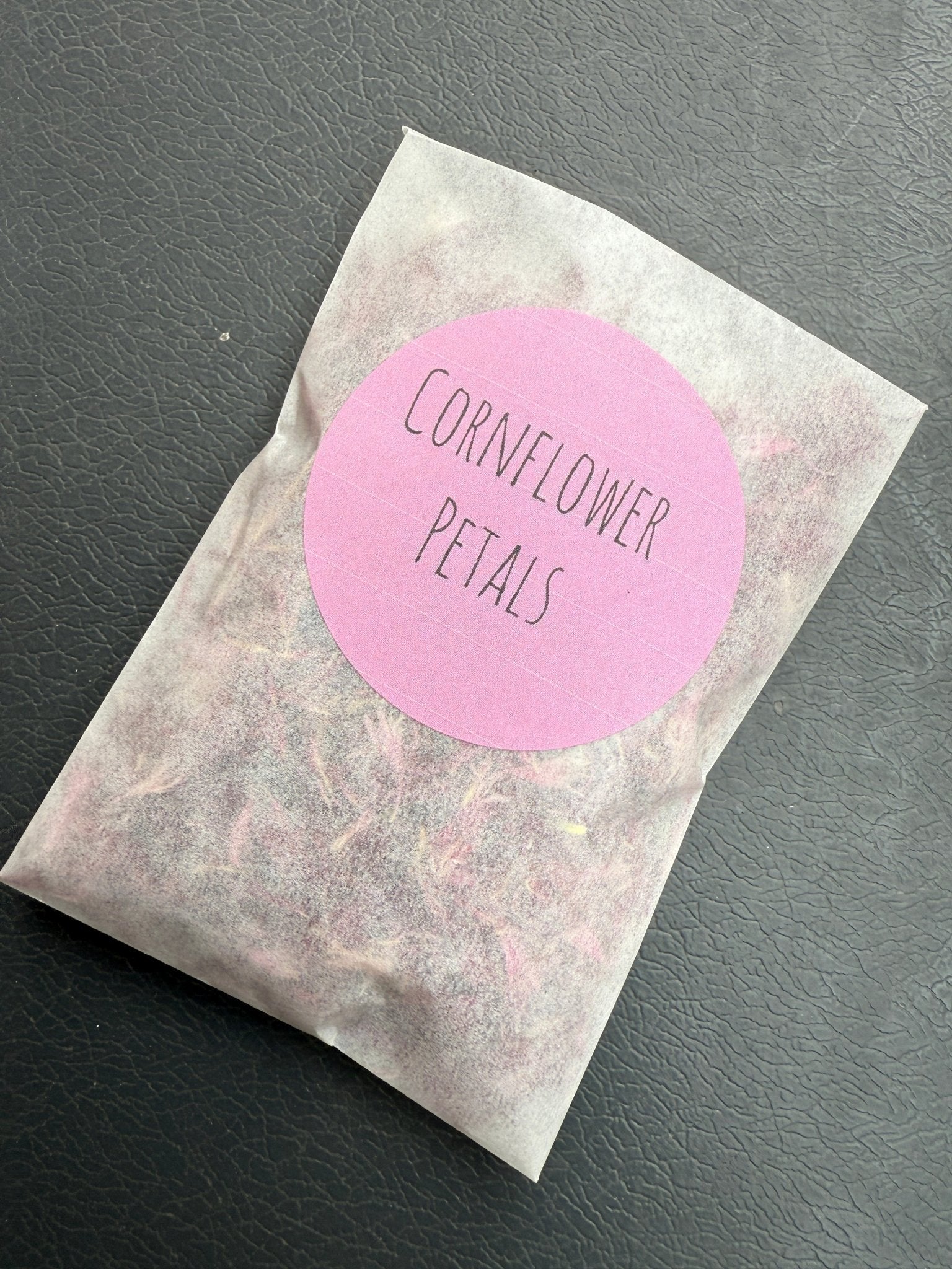 Bag of Flower Petals 4g - plants - express.com