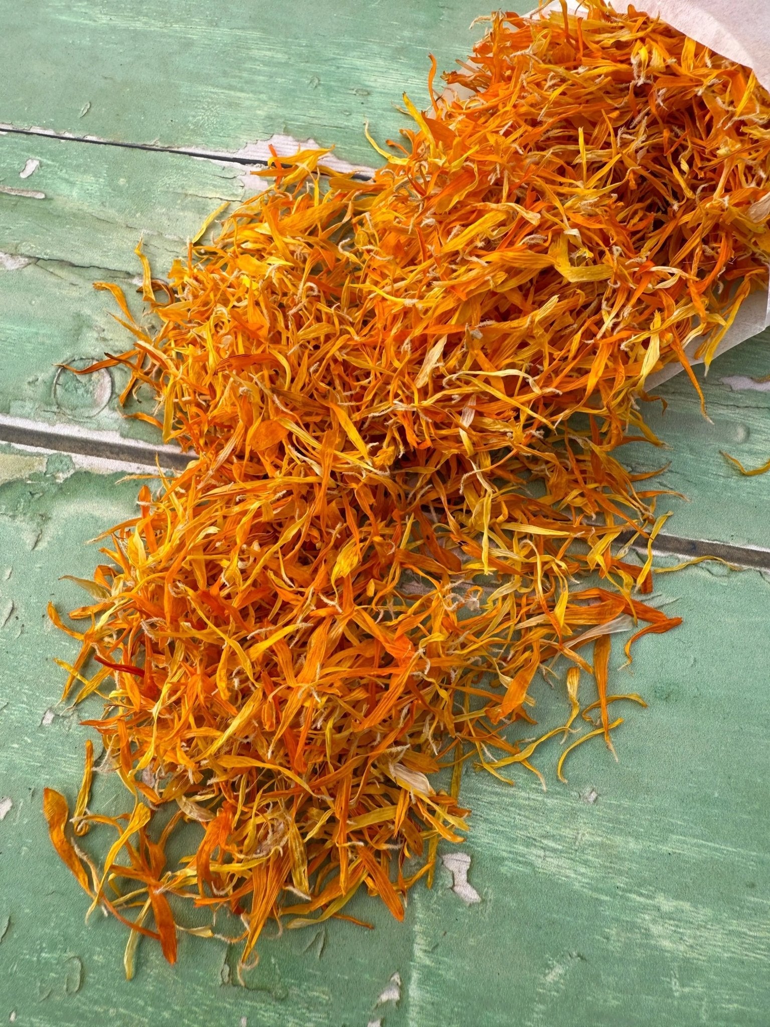Bag of Flower Petals 4g - plants - express.com