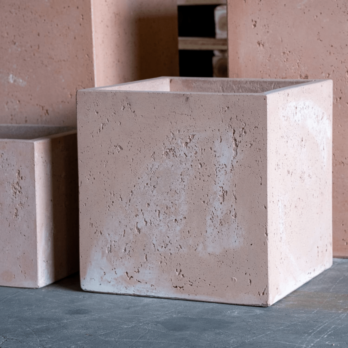 Cubrosa Blushstone 100cm XXL Concrete Planter - Ultimate Bold Statement Piece - plants - express.com