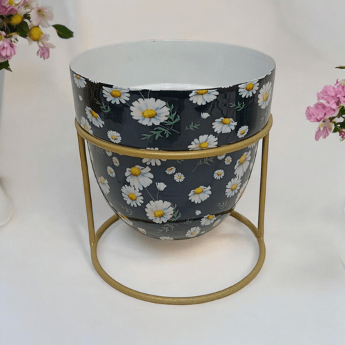 Elegant 13CM Iron Planter on Stand - Stylish and Durable Home Accent - plants - express.com