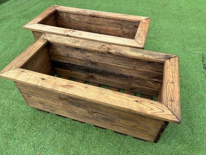 Elegant English Wooden Trough Set - Handcrafted Luxury for Your Garden - plants - express.com