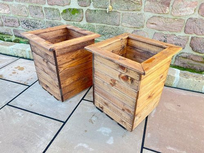 Elegant Large Windsor Planter - Crafted Solid Wood, British Design & 10 - Year Guarantee - plants - express.com