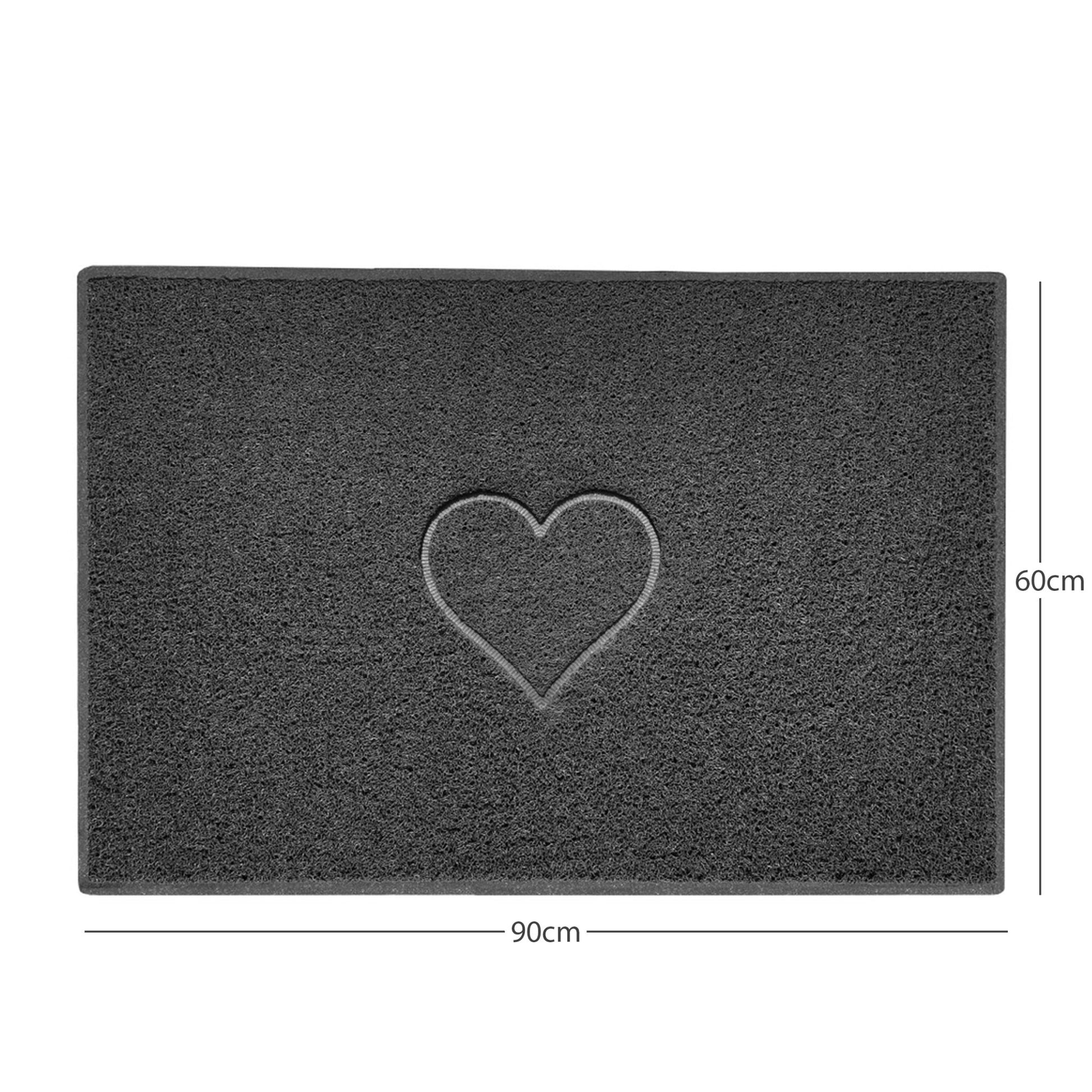 "Heart" Embossed Loofah Textured Spaghetti Door Mat - plants - express.com