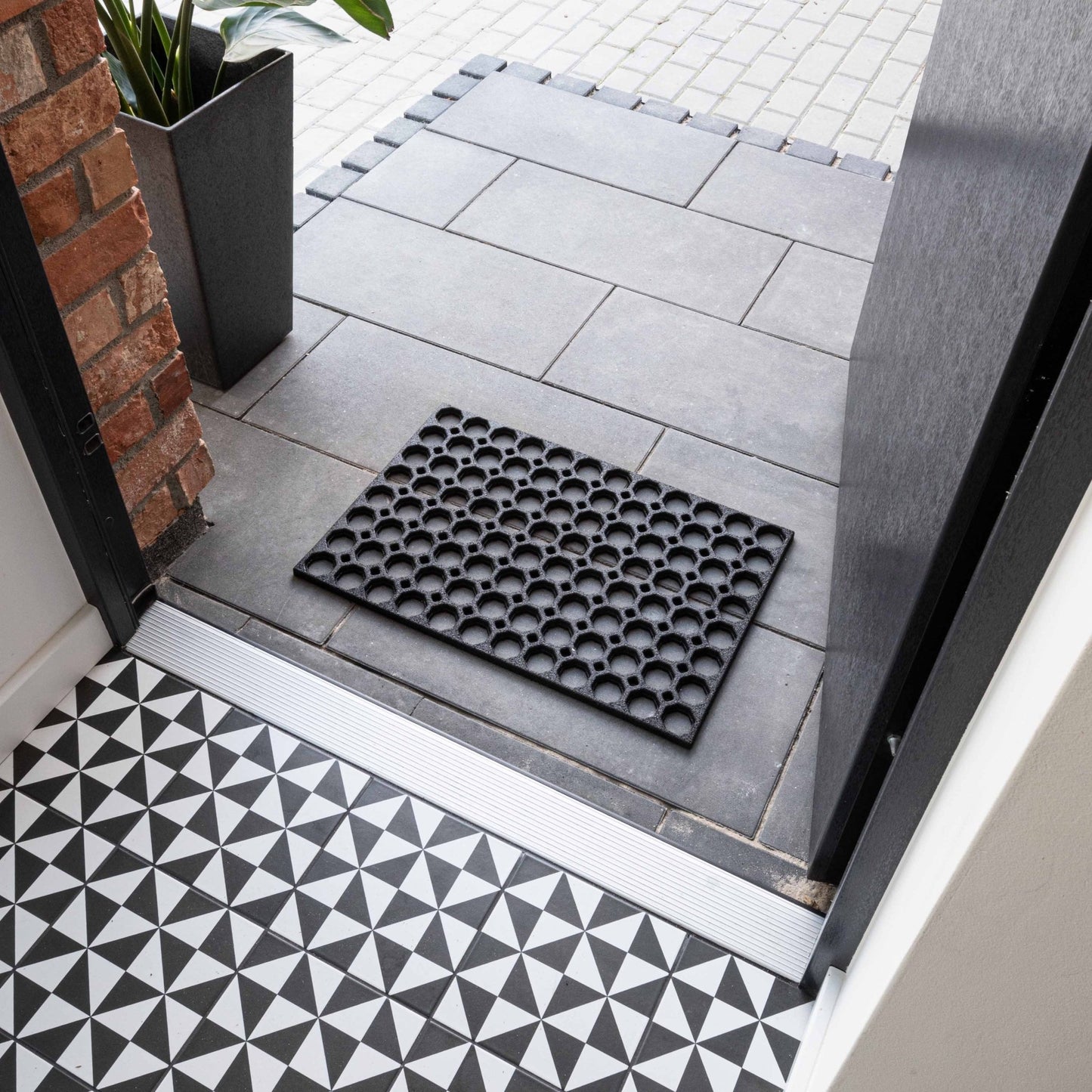 Heavy Duty Non Slip Rubber Ring Entrance Doormat - plants - express.com