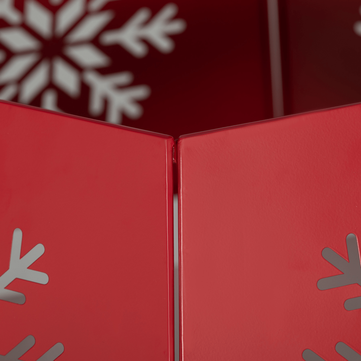 HOMCOM Hexagon Christmas Tree Base Cover with Hollow Snowflake Patterns Red - plants - express.com