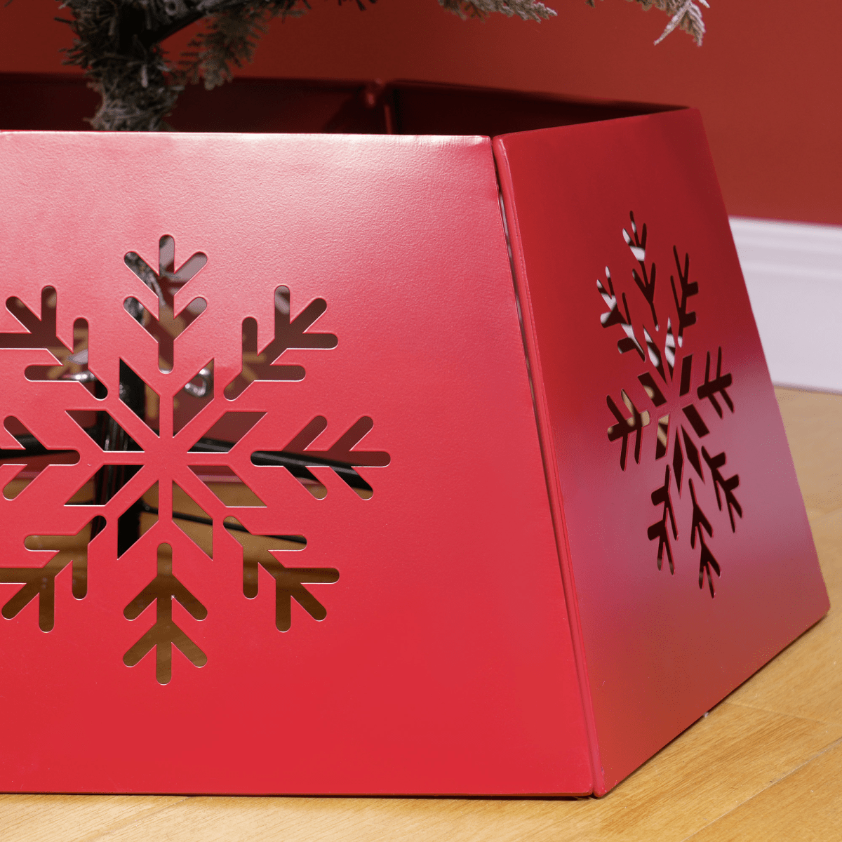 HOMCOM Hexagon Christmas Tree Base Cover with Hollow Snowflake Patterns Red - plants - express.com
