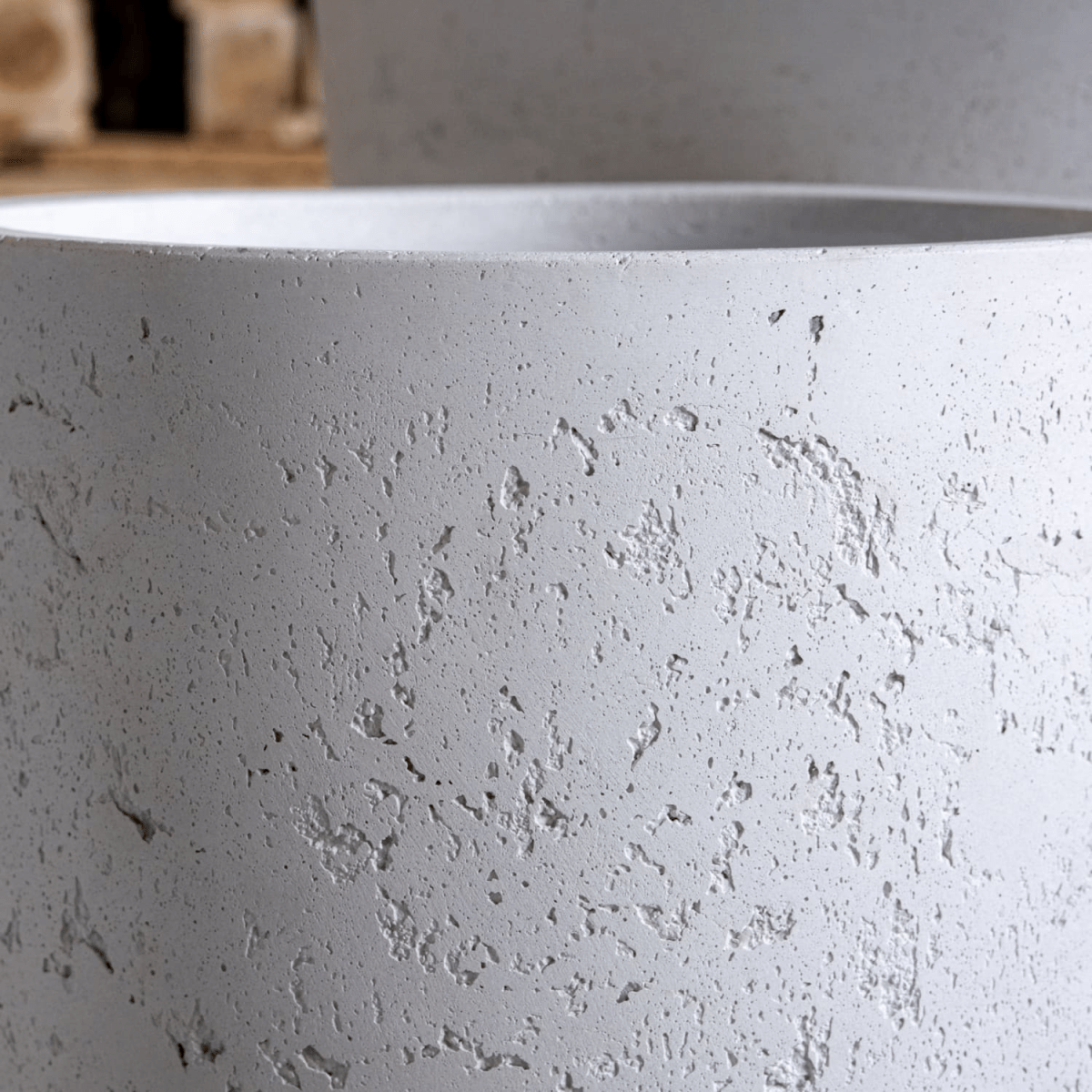 Vessara White Mist XXL Concrete Vase Planter – Elevate Your Outdoor Elegance! - plants - express.com