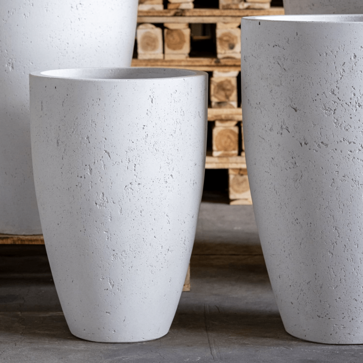 Vessara White Mist XXL Concrete Vase Planter – Elevate Your Outdoor Elegance! - plants - express.com